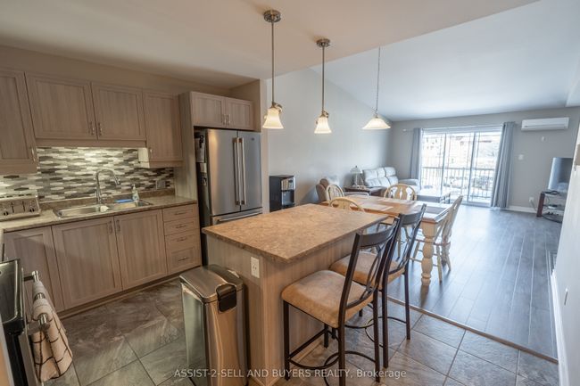 225 - 218 1 St St E, Condo with 2 bedrooms, 1 bathrooms and 2 parking in Cornwall ON | Image 10