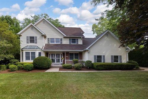 6616 Richardson Rd, Fairview, PA, 16415-1652 | Card Image