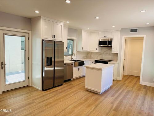 5-188 Cedar Crest Ave, South Pasadena, CA, 91030-2035 | Card Image