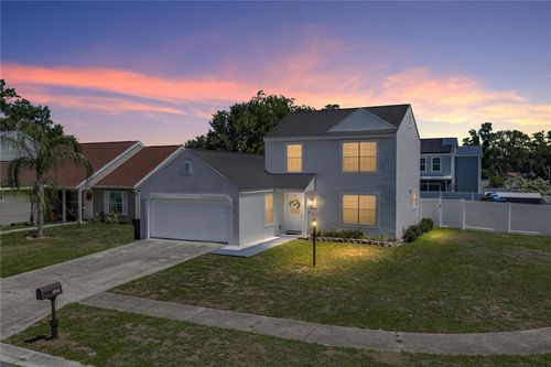 3949 King Dr, BRANDON, FL, 33511-7853 | Card Image