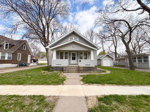 2710 18th St, Columbus, NE, 68601-4317 | Card Image