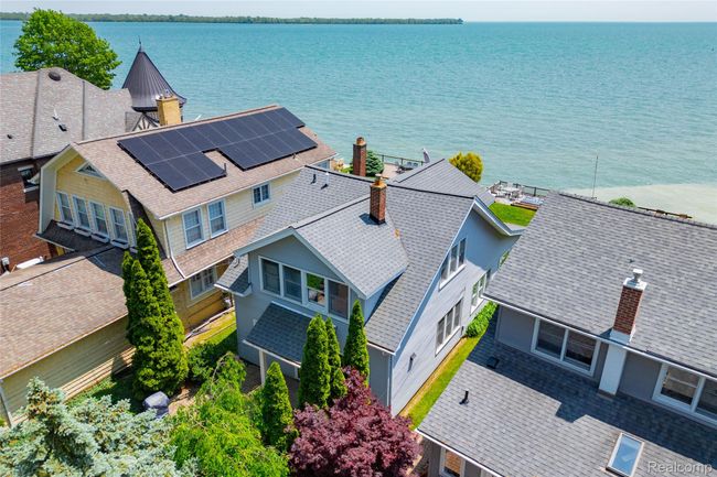 29899 East River Rd, Grosse Ile (32 of 35).jpg | Image 28