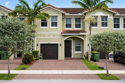 2377 Se 14th St, Homestead, FL, 33035 | Card Image