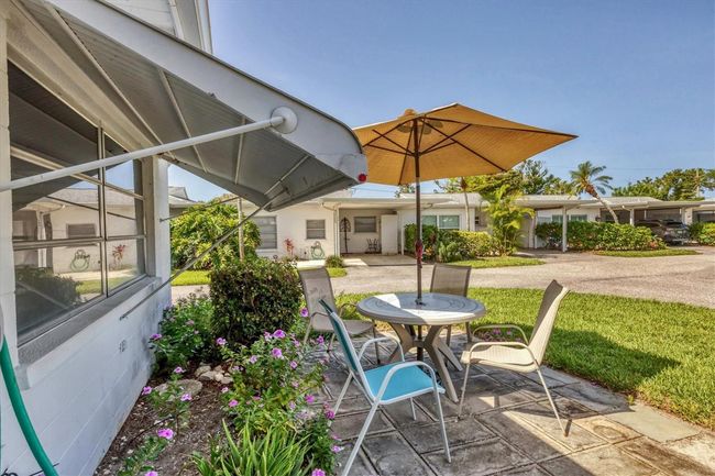 1060 - 1060 Cockrill St, House other with 2 bedrooms, 2 bathrooms and null parking in VENICE FL | Image 25