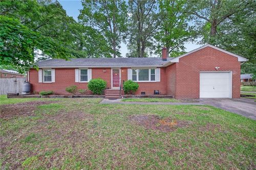 601 Rock Dr, Chesapeake, VA, 23323-4213 | Card Image