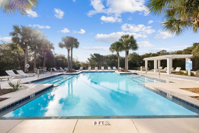 Bridges community pool | Image 26