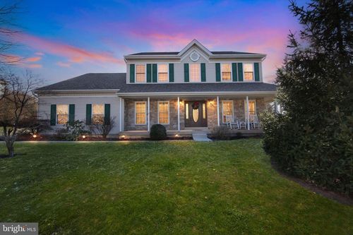 110 Persimmon Dr, COLLEGEVILLE, PA, 19426-3815 | Card Image