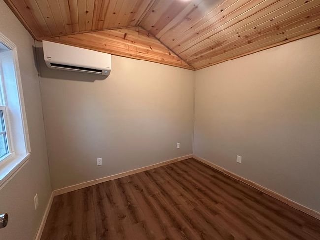 1019 Sunshine Ln, House other with 1 bedrooms, 1 bathrooms and null parking in Jamestown TN | Image 15