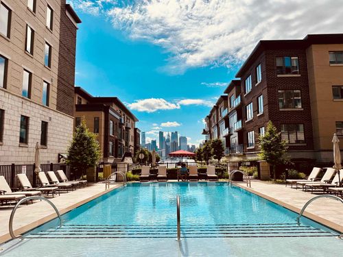 502-100 Eton Row, Weehawken, NJ, 07086-5401 | Card Image