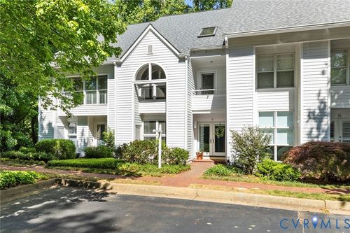 13 James Falls Dr, Richmond, VA, 23221-3942 | Card Image