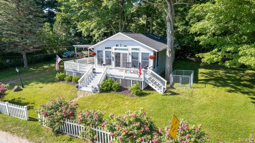 6123 Crystal Ave, Beulah, MI, 49617-9256 | Card Image