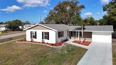 6269 Skyline Court, House other with 3 bedrooms, 2 bathrooms and null parking in Spring Hill FL | Image 2