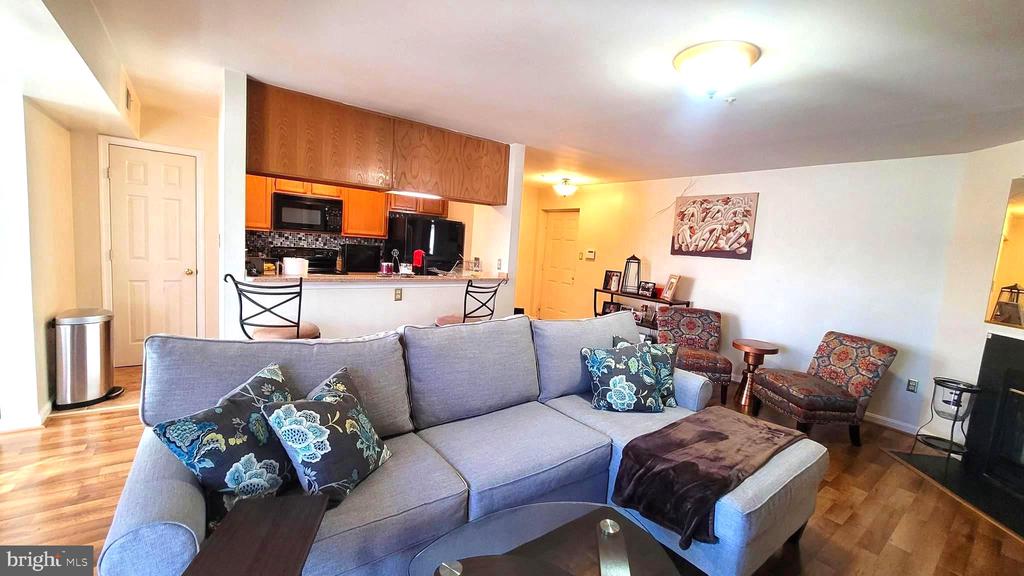 Residential in OXON HILL 2