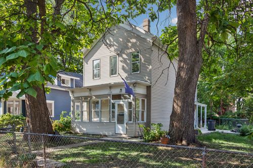 241 Banfil Street, Saint Paul, MN, 55102 | Card Image