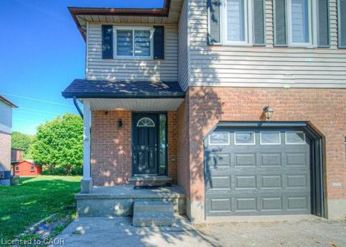 38 Poplar Dr, Cambridge, ON, N3C3X2 | Card Image