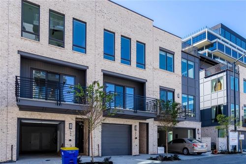 691 Vidalia Lane, atlanta, GA, 30318 | Card Image