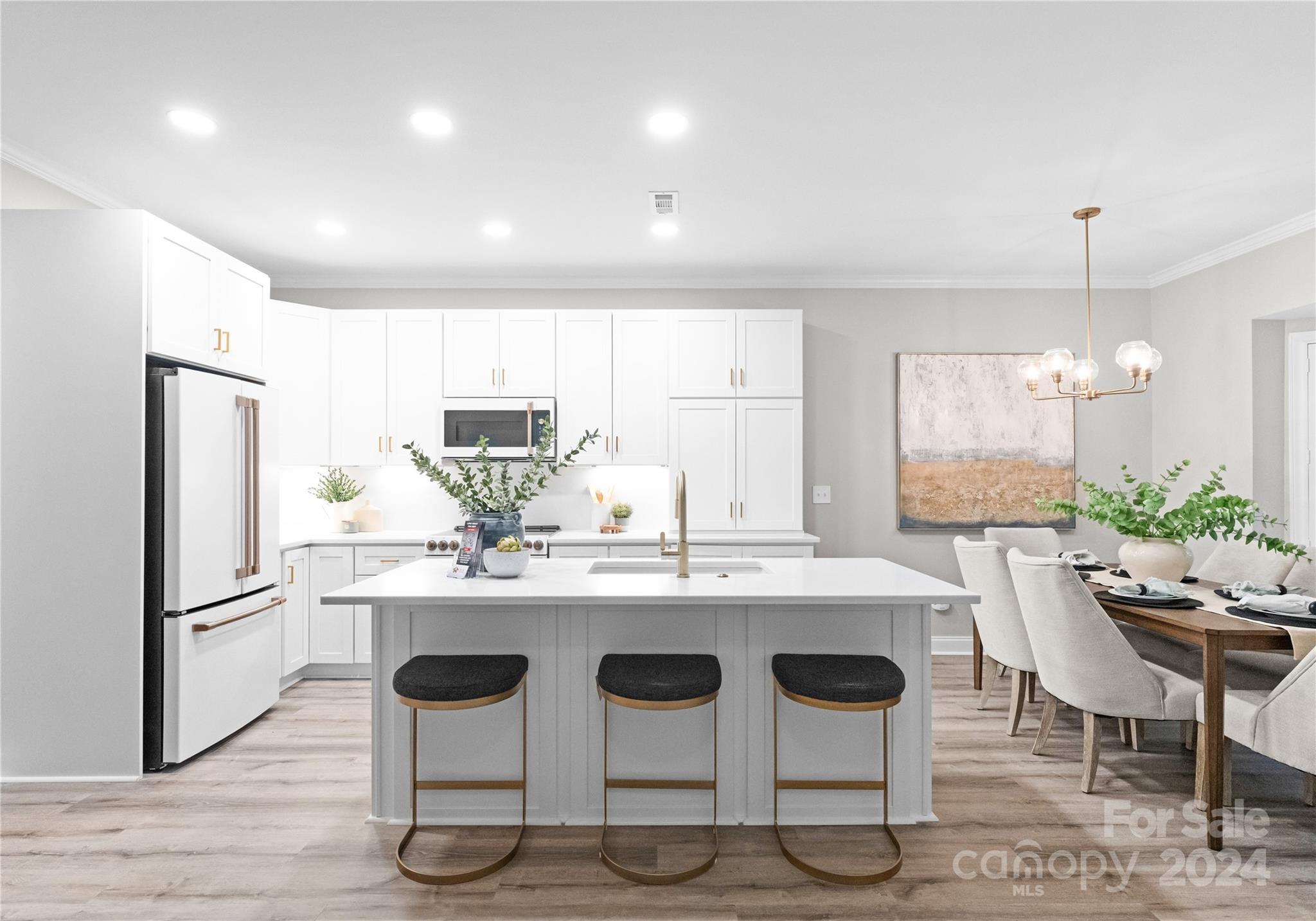 Dabney Vigor Dr, Charlotte, NC 28209