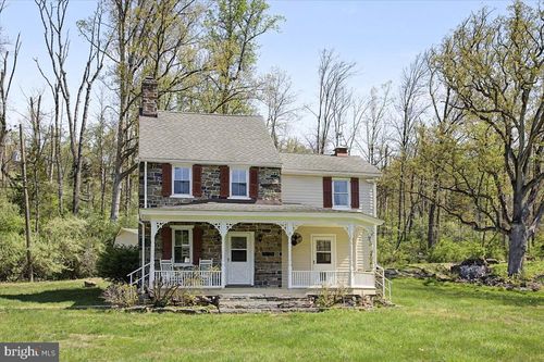 2308 Daniel Bray Hwy, Stockton, NJ, 08559-1821 | Card Image