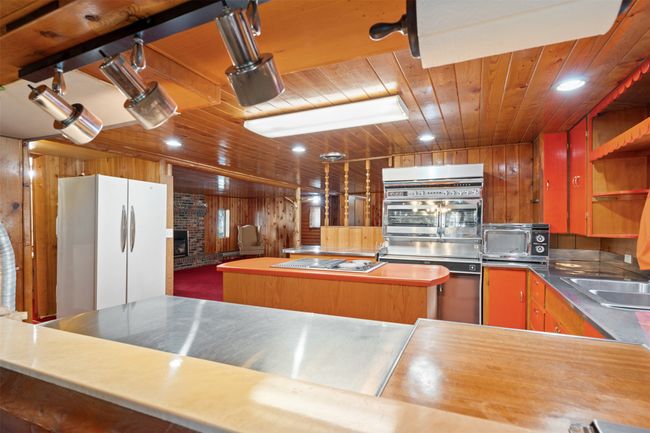 1936 E Fork Rd, House other with 3 bedrooms, 1 bathrooms and null parking in Sula MT | Image 14
