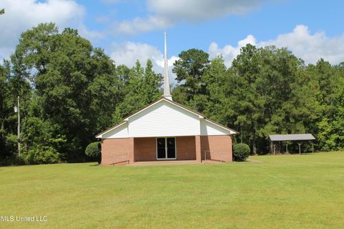 2223 Ford James Rd, Lucedale, MS, 39452-6040 | Card Image