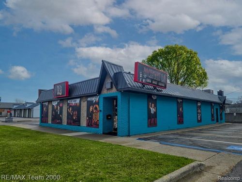 33729 Ford Rd, Garden City, MI, 48135-1155 | Card Image