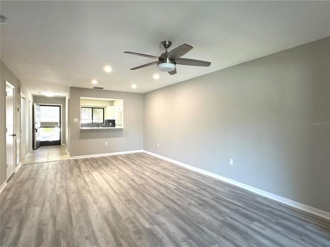98 - 5138 Willow Links, Condo with 2 bedrooms, 2 bathrooms and null parking in SARASOTA FL | Image 5
