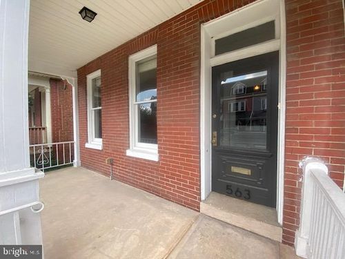 563 Pennsylvania Ave, YORK, PA, 17404-2856 | Card Image