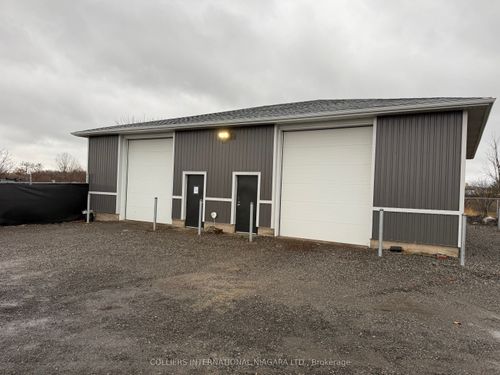 5-347 Airport Rd, Niagara on the Lake, ON, L0S1J0 | Card Image