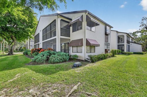 206-5040 Rose Hill Dr, Boynton Beach, FL, 33437-1301 | Card Image