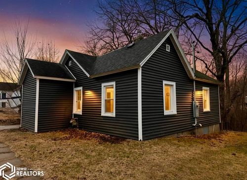 1213 Doemland Street, Burlington, IA, 52601 | Card Image