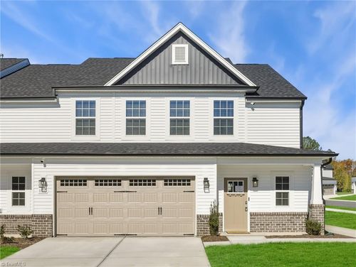 304 Goldberry Ln, Jamestown, NC, 27282-8869 | Card Image