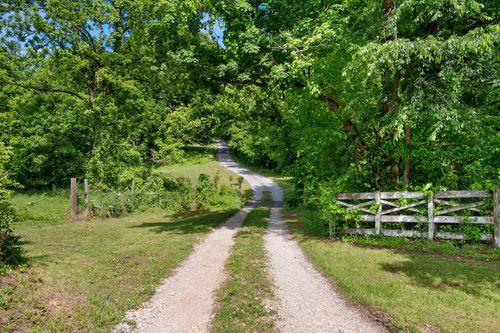 2943 Kerr Hill Rd, Lynnville, TN, 38472 | Card Image