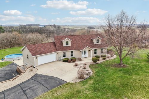 N7978 County Road Cc, Belleville, WI, 53508-8704 | Card Image