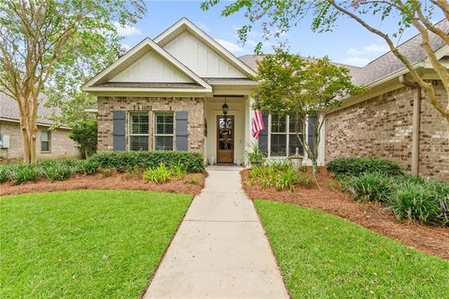 222 Silversmith St, Fairhope, AL, 36532-8206 | Card Image