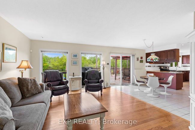 4 Barry Burn Crt, House other with 4 bedrooms, 3 bathrooms and 10 parking in Nepean ON | Image 10