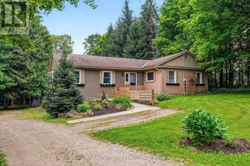 318 10th Concession Road E, Hamilton, ON, L8B1H6 | Card Image