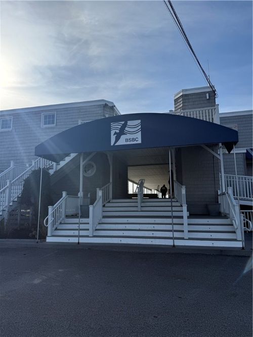 qn28-175 Bonnet Point Rd, Narragansett, RI, 02882-1903 | Card Image