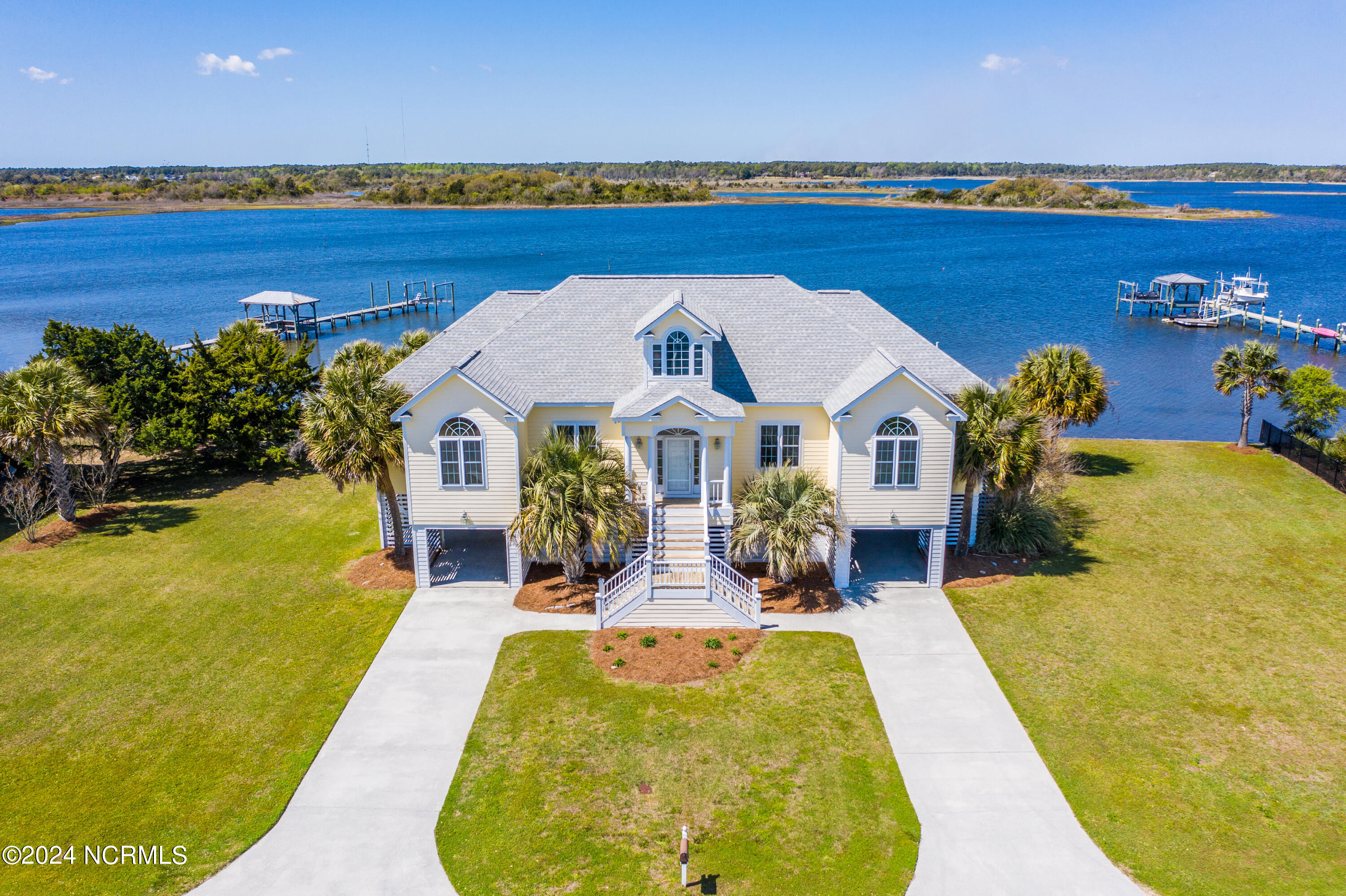 Osprey Dr, N Topsail Beach, NC 28460