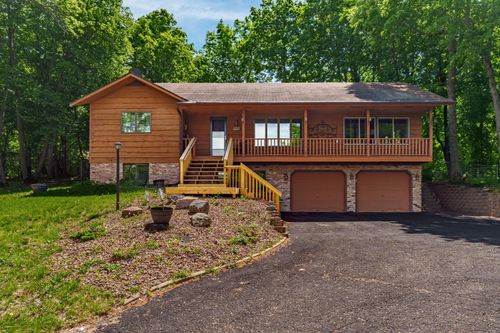 487 Shorewood Dr, Detroit Lakes, MN, 56501-4643 | Card Image