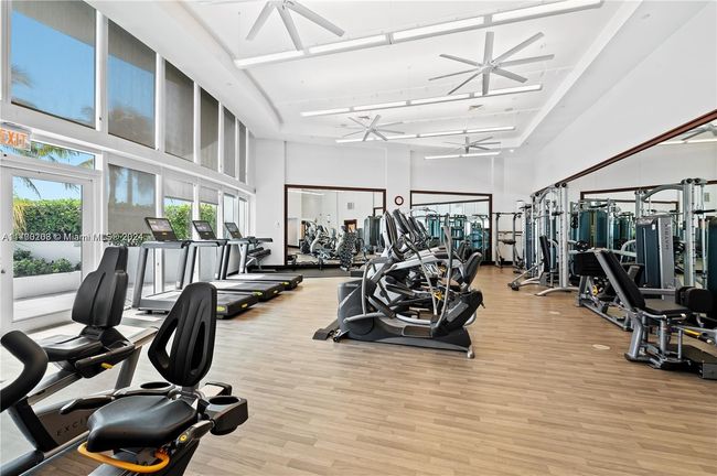 APT-2601 - 18911 Collins Ave, Condo with 4 bedrooms, 6 bathrooms and null parking in Sunny Isles Beach FL | Image 33
