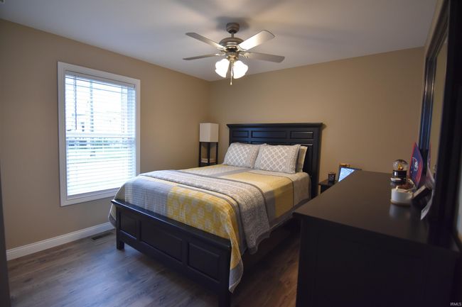205 W Locust St, Condo with 2 bedrooms, 2 bathrooms and null parking in Fort Branch IN | Image 18