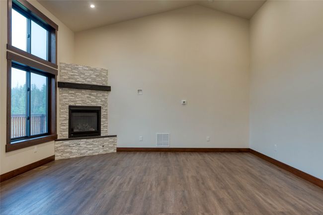 29 Bear Paw Loop, House other with 5 bedrooms, 3 bathrooms and null parking in Bigfork MT | Image 31
