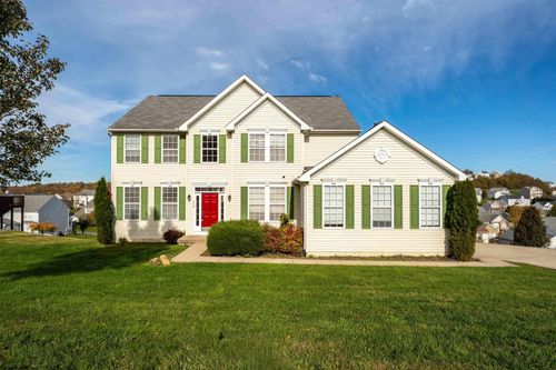 618 Hayfield St, Morgantown, WV, 26508-4873 | Card Image