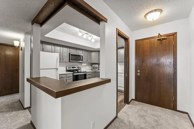 APT-310 - 4710 58 Th Ave N, Condo with 2 bedrooms, 2 bathrooms and null parking in Crystal MN | Image 8