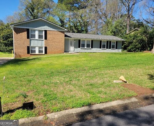 463 Rock Meadow Dr, Stone Mountain, GA, 30088-1507 | Card Image