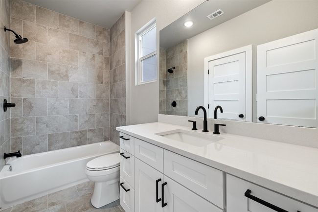 18200 Fair Ln, House other with 3 bedrooms, 3 bathrooms and 2 parking in Jonestown TX | Image 27
