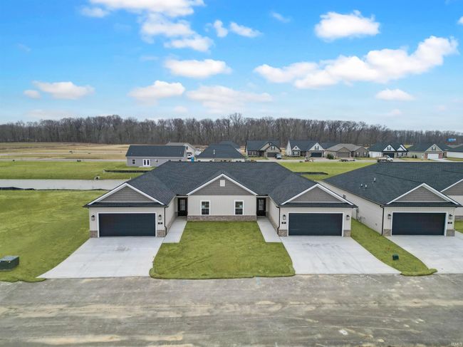 SUITE-1 - 1627 Theo Drive, Condo with 3 bedrooms, 2 bathrooms and null parking in Evansville IN | Image 29