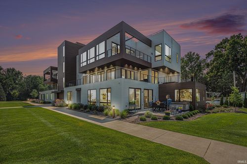 unit-102-950 E Jackson Blvd, Elkhart, IN, 46516-4477 | Card Image