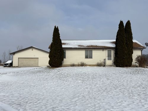 8410 Smith Rd, Gaines, MI, 48436-9732 | Card Image