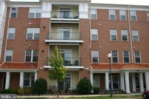 apt-101-120 Chevy Chase St, GAITHERSBURG, MD, 20878-6483 | Card Image